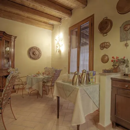 La Fornasaccia Frühstückspension 4*