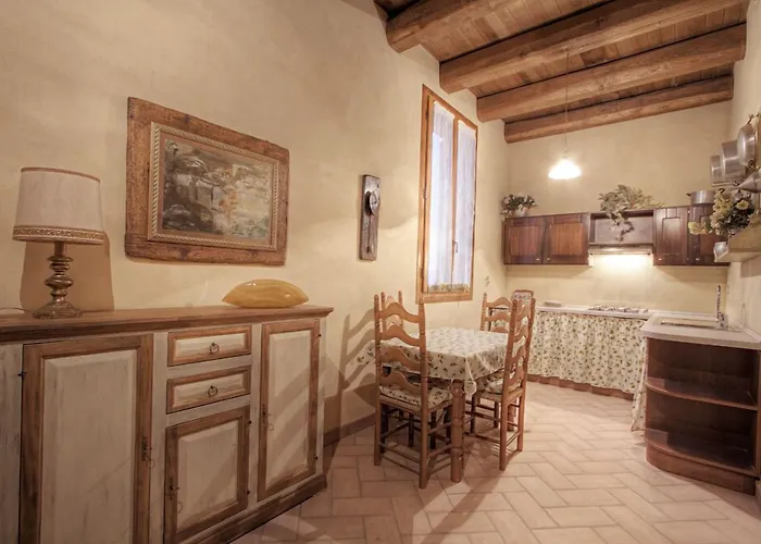 Bed and Breakfast La Fornasaccia Τσεζένα